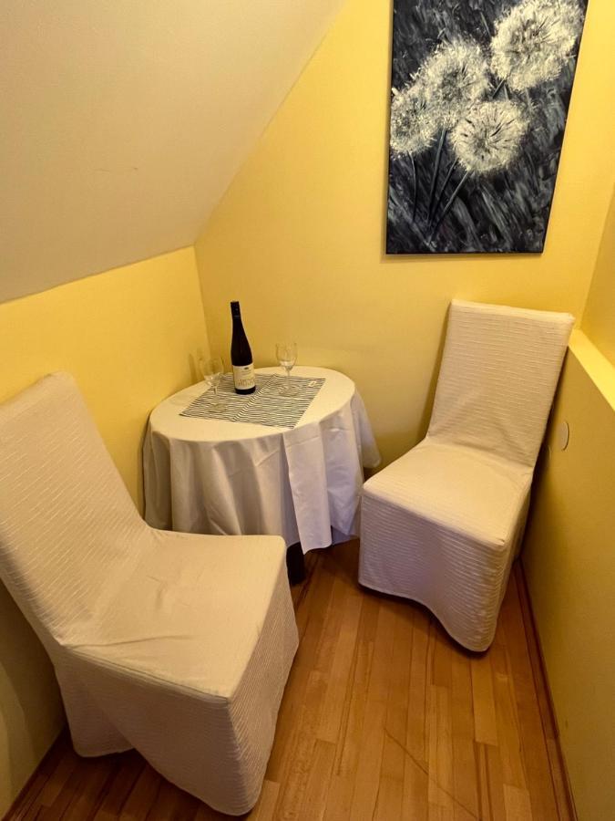 Privatzimmer Familie Pair/Schmoll 슈피탈 암 제머링 객실 사진